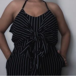 ✨JUST IN✨Chic Stripe Crop Jumpsuit Surplice